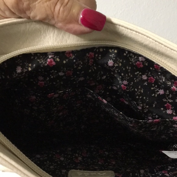 NEW MUDD Neutral triple entry Crossbody Bag - Picture 5 of 5